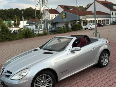 Gebraucht Mercedes SLK200 163 PS (119 kW) 2005 Silber Cabrio