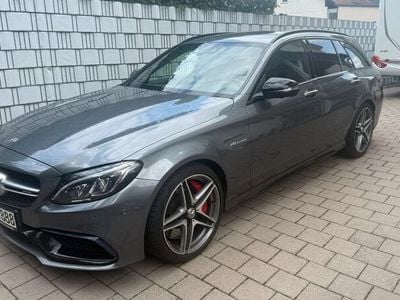 Mercedes C63 AMG