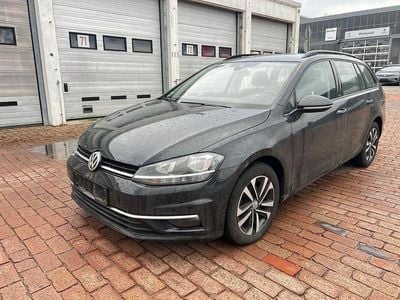 Gebraucht VW Golf VII IQ Drive 116 PS (85 kW) 2019 Schwarz Kombi