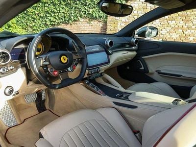 Gebraucht Ferrari GTC4Lusso 2018 Braun Kombi