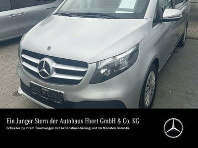 Gebraucht Mercedes V300 237 PS (174 kW) 2021 Silber Van / Kleinbus
