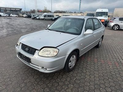 Gebraucht Hyundai Accent GLS 86 PS (63 kW) 2005 Grau Limousine
