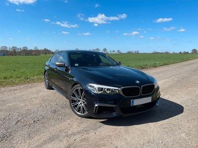 BMW M550