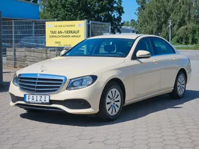 Gebraucht Mercedes E200 150 PS (110 kW) 2017 Beige Limousine