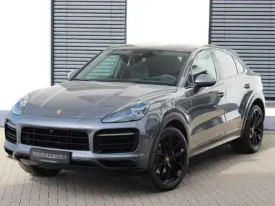 Gebraucht Porsche Cayenne E-Hybrid Coupe 136 PS (100 kW) 2020 Andere SUV
