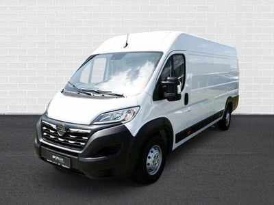 Second-hand Opel Movano 140 CP (102 kW) 2024 Alb Van
