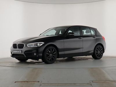 Black sapphire metallic Gebraucht 2017 BMW 118 Advantage Kleinwagen | 12.889 € (Guter Preis)