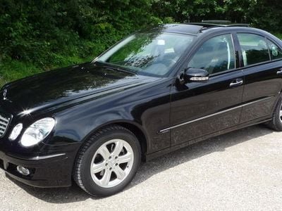Gebraucht Mercedes E220 Elegance 170 PS (125 kW) 2007 Schwarz Limousine