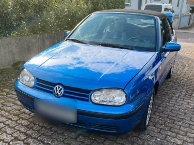 Gebraucht VW Golf 101 PS (74 kW) 2000 Blau Cabrio