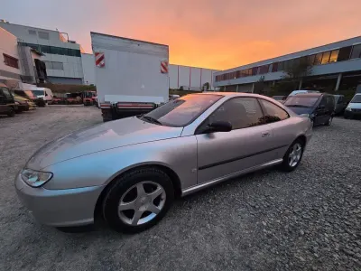 Usata Peugeot 406 133 CV (97 kW) 2004 Argento