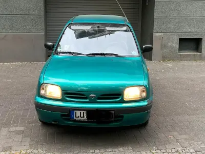 Gebraucht Nissan Micra 70 PS (51 kW) 1998 Violet Kleinwagen