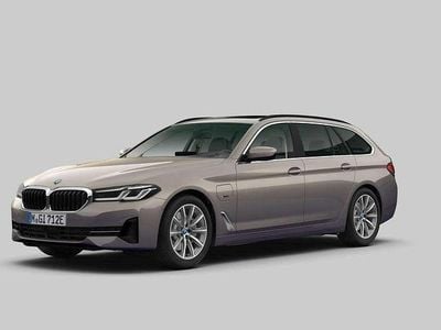Usado BMW 530e Performance 292 HP (214 kW) 2022 Cinzento Carrinha