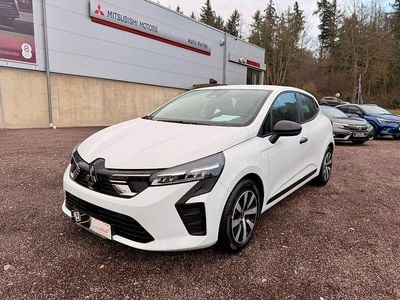 Gebraucht Mitsubishi Colt Basis 67 PS (49 kW) 2024 Weiß Limousine
