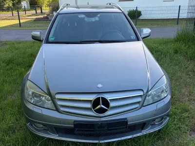 Używany Mercedes C320 224 KM (164 kW) 2008 Szary Kombi
