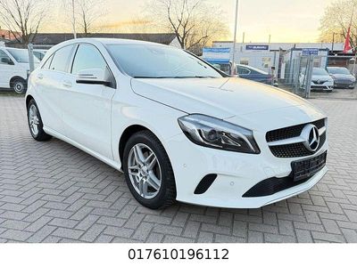 Usata Mercedes A180 122 CV (89 kW) 2016 Bianco Berlina
