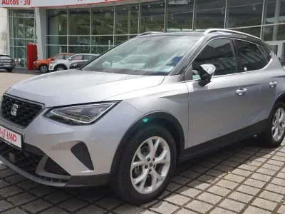 Gebraucht Seat Arona FR 150 PS (110 kW) 2023 Silber SUV