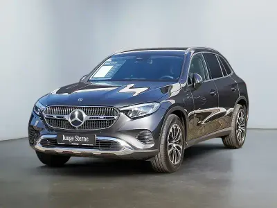 Second-hand Mercedes GLC220 Avantgarde 197 CP (144 kW) 2024 Gri SUV