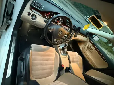 Gebraucht VW CC 140 PS (102 kW) 2013 Weiß Limousine