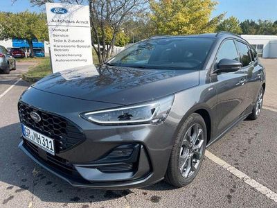 Gebraucht Ford Focus ST-Line 155 PS (114 kW) 2024 Grau Limousine