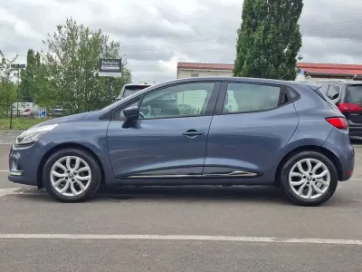 Gebraucht Renault Clio IV LIMITED 90 PS (66 kW) 2018 Grau Limousine
