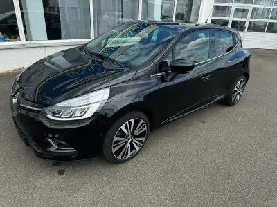 Gebraucht Renault Clio IV Initiale Paris 118 PS (86 kW) 2017 Sternenschwarz Kleinwagen
