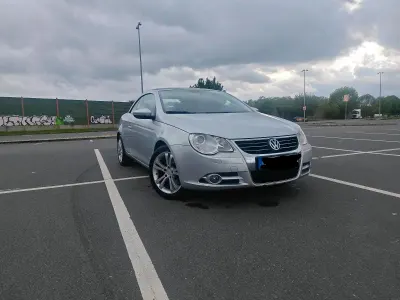 Usata VW Eos 140 CV (102 kW) 2009 Argento Cabrio