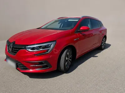 Gebraucht Renault Mégane GrandTour Techno 116 PS (85 kW) 2023 Rot Kombi