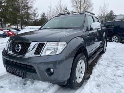 Grau Gebraucht 2014 Nissan Navara Abholung | 8.999 €