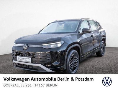 Grenadillschwarz metallic Gebraucht 2025 VW Tayron R SUV | 45.955 € (Guter Preis)