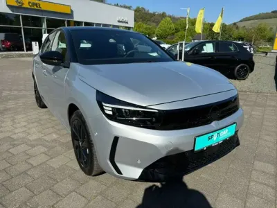Gebraucht Opel Corsa 101 PS (74 kW) 2025 Silber Kleinwagen