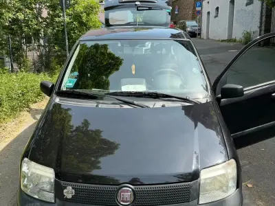 Używany Fiat Panda 54 KM (39 kW) 2010 Czarny Hatchback
