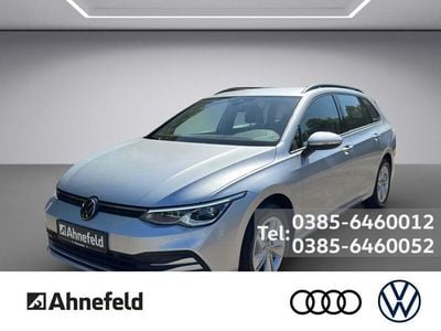 Gebraucht VW Golf VIII Life 116 PS (85 kW) 2024 Silver metallic Kombi