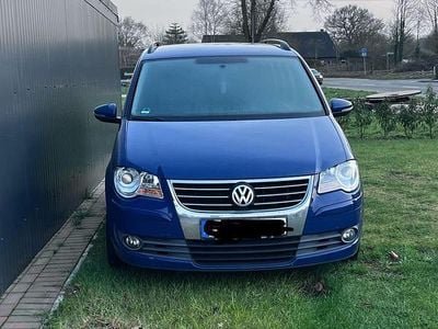 Usata VW Touran 150 CV (110 kW) 2010 Blu Monovolume