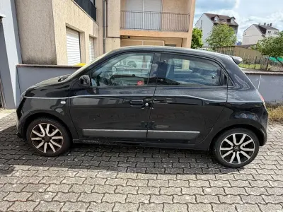 Gebraucht Renault Twingo Intens 90 PS (66 kW) 2015 Schwarz Kleinwagen