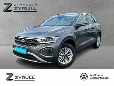 Gebraucht VW T-Roc Life 110 PS (80 kW) 2023 Grau SUV