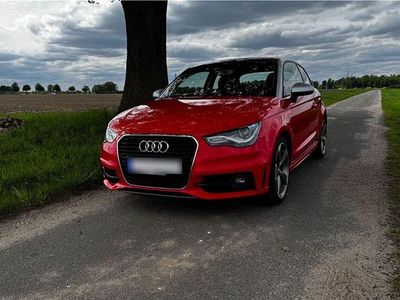 Gebraucht Audi A1 Ambition 90 PS (66 kW) 2012 Rot Kleinwagen