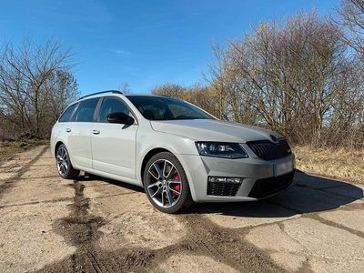Gebraucht Skoda Octavia vRS 184 PS (135 kW) 2014 Grau Kleinwagen