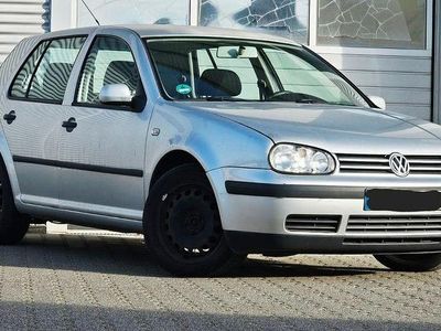 Silber Gebraucht 2001 VW Golf Edition Limousine | 1.480 € (Fairer Preis)
