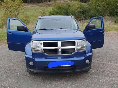 Blau Gebraucht 2010 Dodge Nitro SUV | 6.100 €