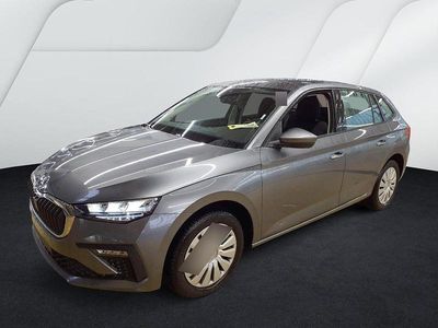 Grau Gebraucht 2025 Skoda Scala Essence Kleinwagen | 19.760 € (Superpreis)
