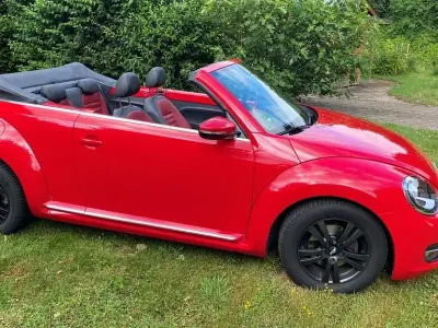 Gebraucht VW Beetle 105 PS (77 kW) 2013 Rot Kleinwagen