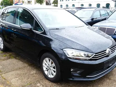 Gebraucht VW Golf Sportsvan Highline 125 PS (91 kW) 2016 Schwarz Van / Kleinbus