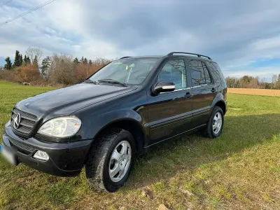 Gebraucht Mercedes ML350 235 PS (172 kW) 2003 Schwarz SUV