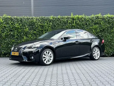 Gebraucht Lexus IS300h 223 PS (164 kW) 2013 Schwarz Limousine