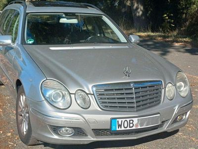Mercedes E220