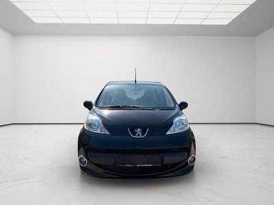 Gebraucht Peugeot 107 Urban Move 68 PS (50 kW) 2008 Schwarz Kleinwagen