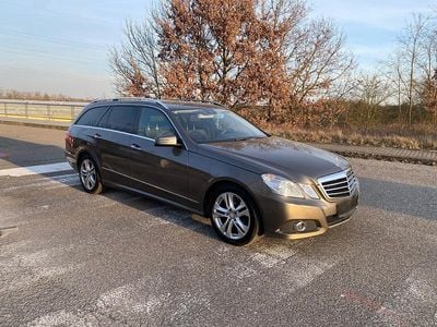 Usata Mercedes E350 Avantgarde 272 CV (200 kW) 2010 Argento Station wagon
