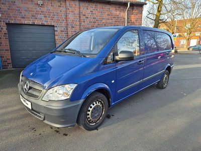 Blau Gebraucht 2011 Mercedes Vito Van | 5.499 €