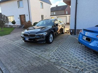 Gebraucht BMW 520 190 PS (139 kW) 2018 Schwarz Kombi