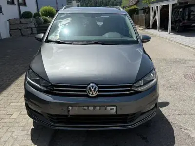 Gebraucht VW Touran Join 116 PS (85 kW) 2018 Grau Van / Kleinbus